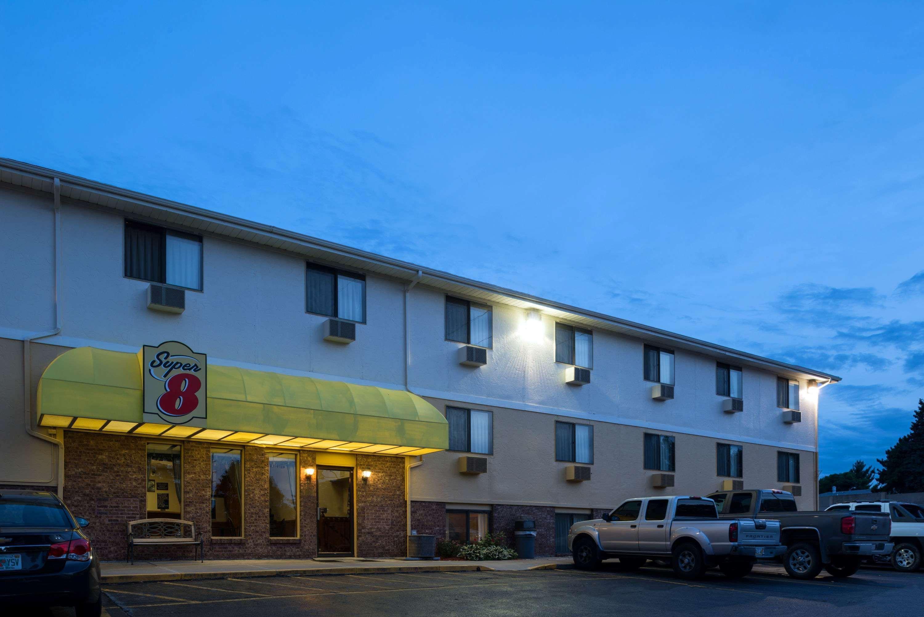 Super 8 By Wyndham Omaha Ne Hotel Екстериор снимка